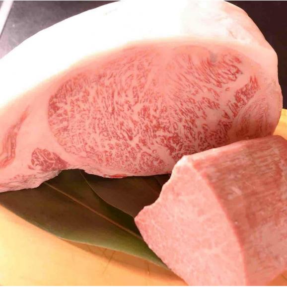 山形牛A５のステーキ肉を使った手作りカレー（2人前セット）（カレールー×2袋、山形県産つや姫×2パック）03