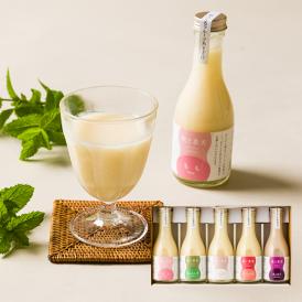 糀と果実フルーツあまざけは、国産米の米糀で作られたこだわりの甘酒に果物の果汁を加えた甘酒です。
