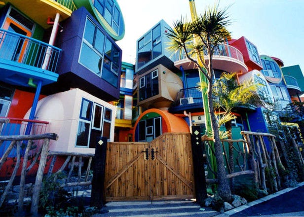 สถาปัตยกรรมอันล้ำสมัยของโตเกียว "Reversible Destiny Lofts MITAKA"