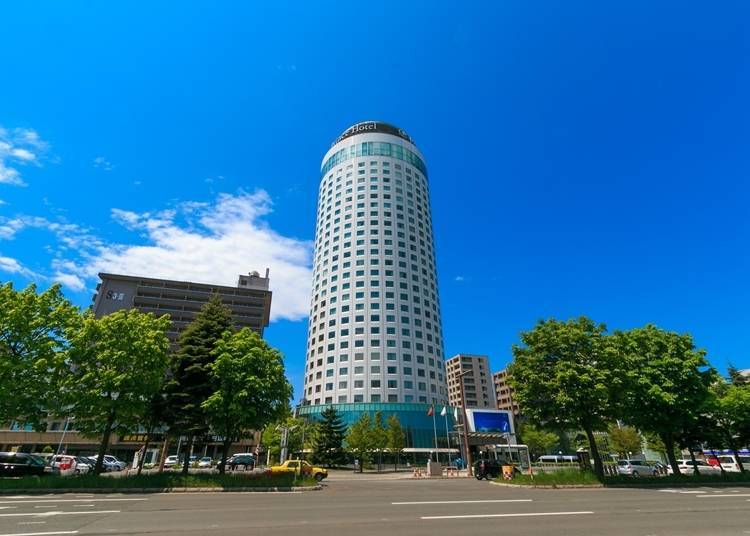 6. Sapporo Prince Hotel - Wash Away Your Fatigue and Enjoy Supper with a View!