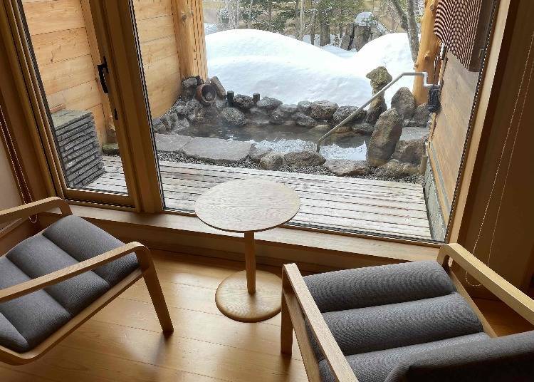 Open-air bath in guest room