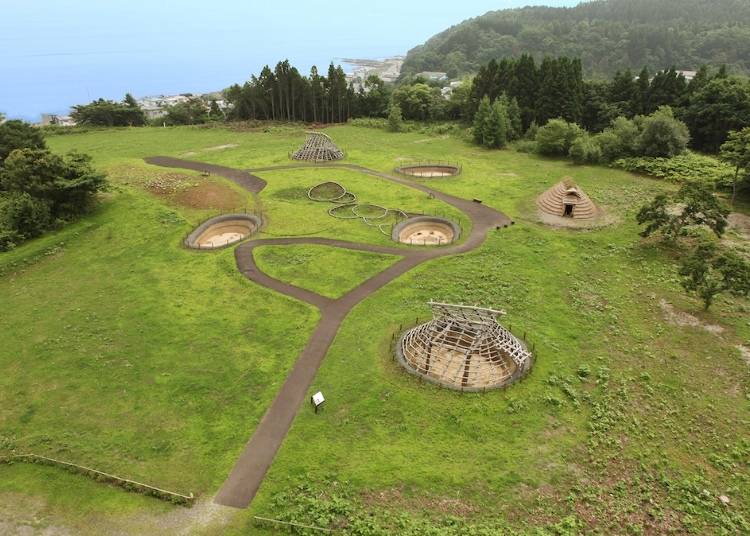 世界遺産の縄文遺跡を見る