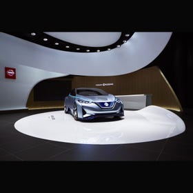 NISSAN CROSSING