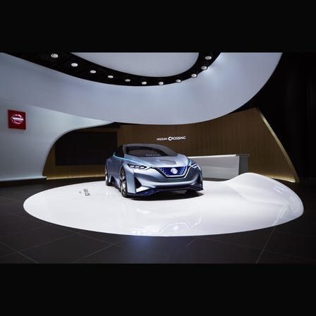 NISSAN CROSSING
