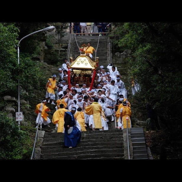 Kishu-Toshogu Shrine